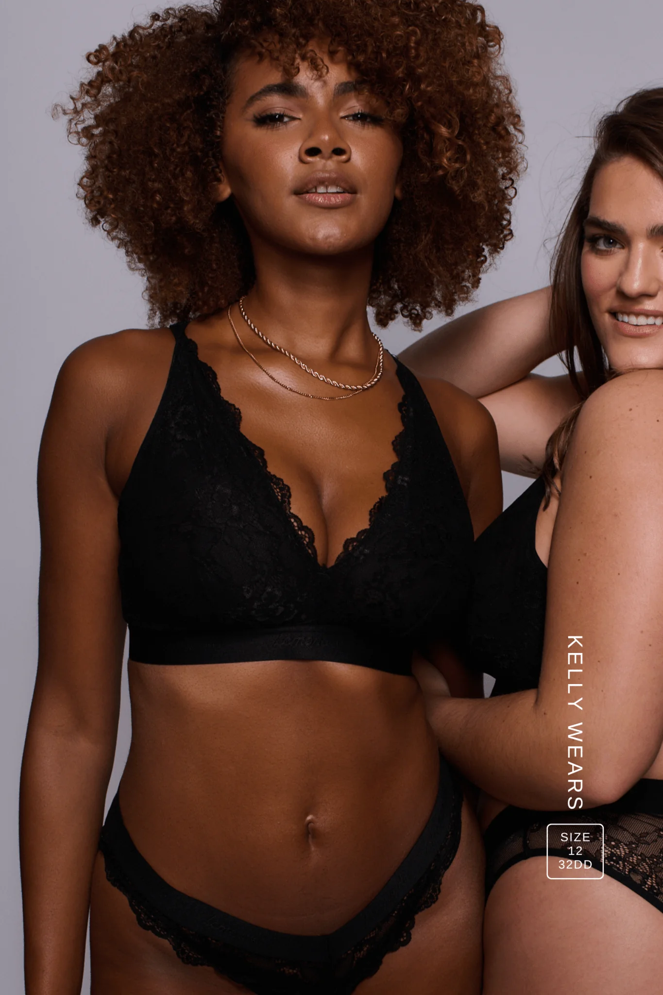 Signature Lace Fuller Cup & Thong Set - Black - Image 4